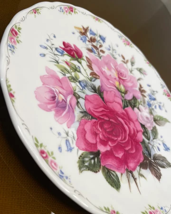 دیوارکوب رویال آلبرت Pink Peace از مجموعه باغ رز