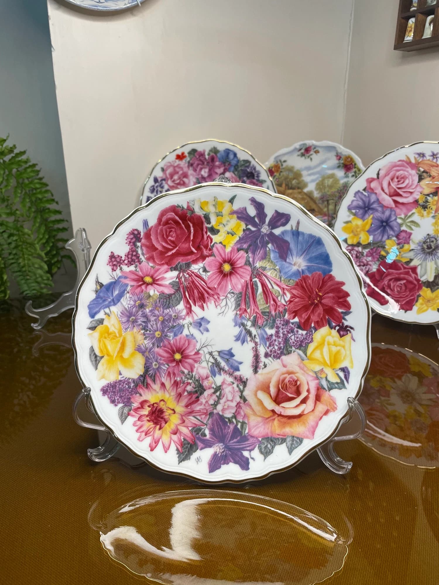 دیوارکوب رویال آلبرت دسته‌گل هایلند Highland Bouquet